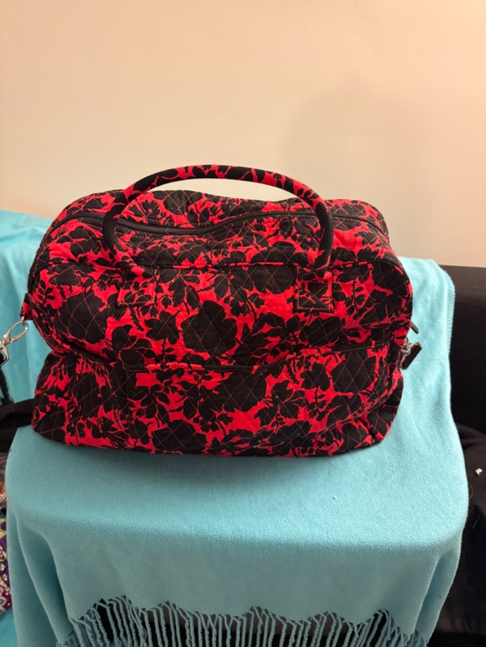 Vera Bradley Weekender Travel Bag in Silhouette Floral - Picture 2 of 4